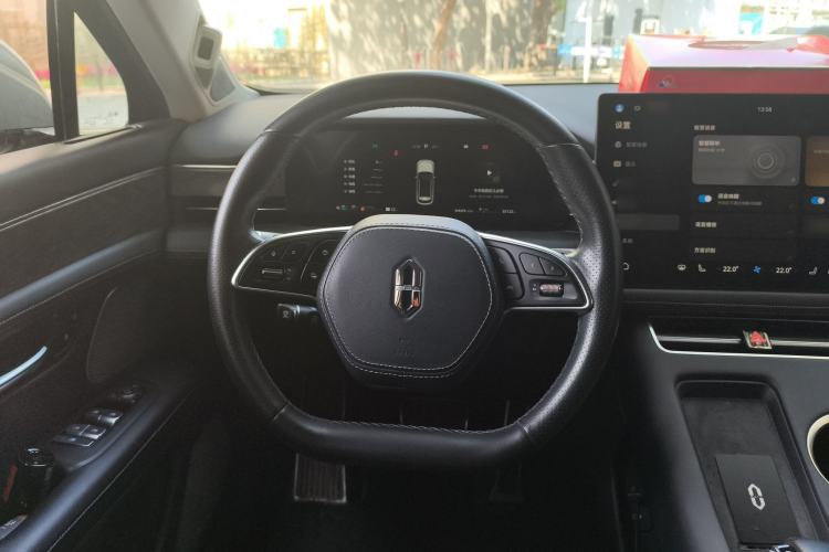 Used Hima AITO M5 2022 Extended-Range Four-Wheel Drive Performance Version Steering Wheel