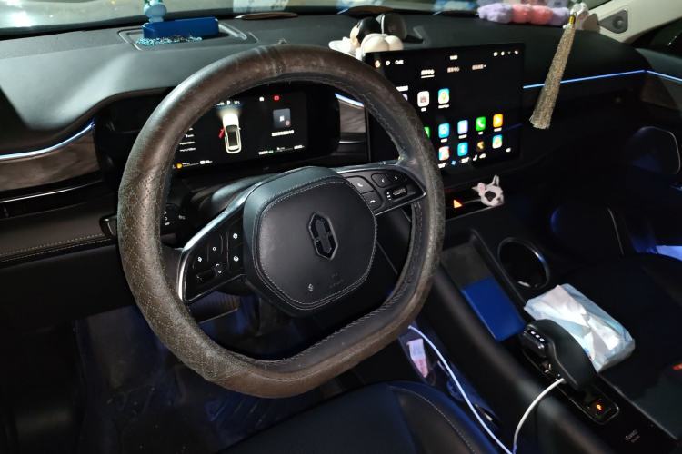 Used Hima AITO M5 2022 Extended-Range Four-Wheel Drive Performance Version Steering Wheel