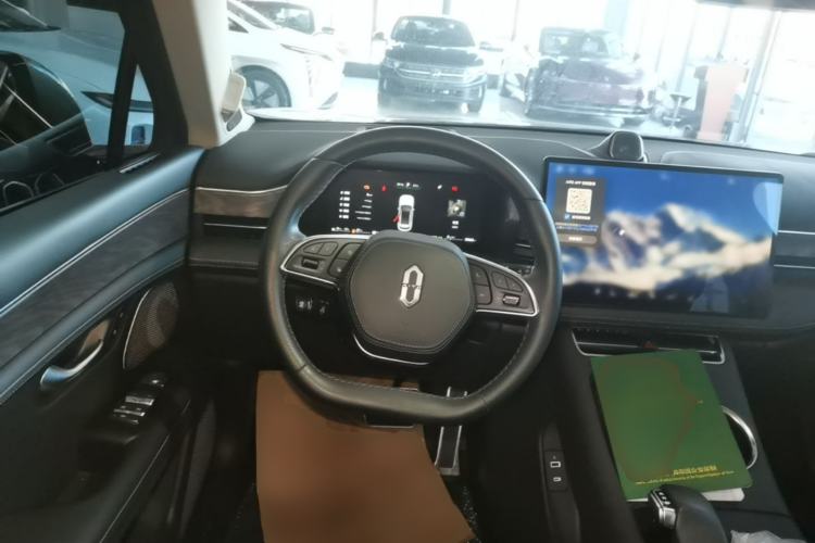 Used Hima AITO M5 2022 Extended-Range Four-Wheel Drive Performance Version Steering Wheel