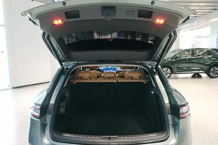 Used Hima AITO M5 2022 Range-Extended Rear-Drive Standard Version Trunk