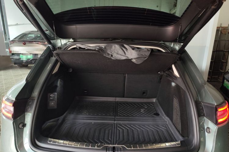 Used Hima AITO M5 2022 Extended-Range Four-Wheel Drive Performance Version Trunk