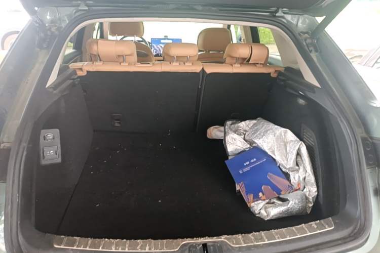 Used Hima AITO M5 2022 Range-Extended Rear-Drive Standard Version Trunk