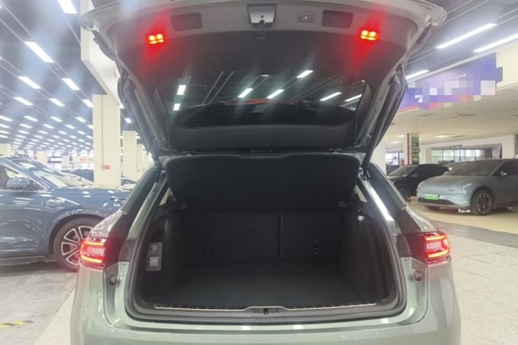 Used Hima AITO M5 2022 Extended-Range Four-Wheel Drive Performance Version Trunk