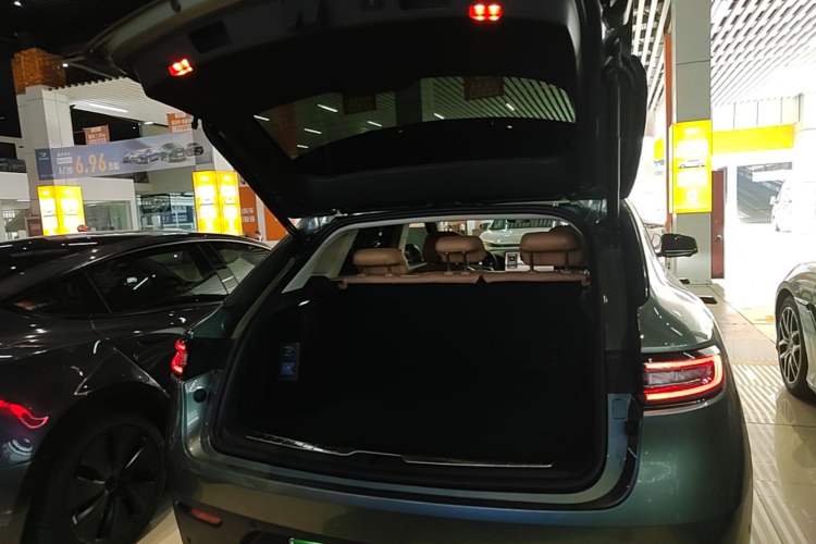 Used Hima AITO M5 2022 Range-Extended Rear-Drive Standard Version Trunk
