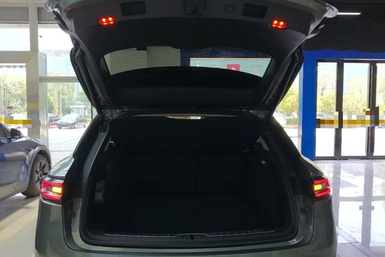 Used Hima AITO M5 2022 Range-Extended Rear-Drive Standard Version Trunk