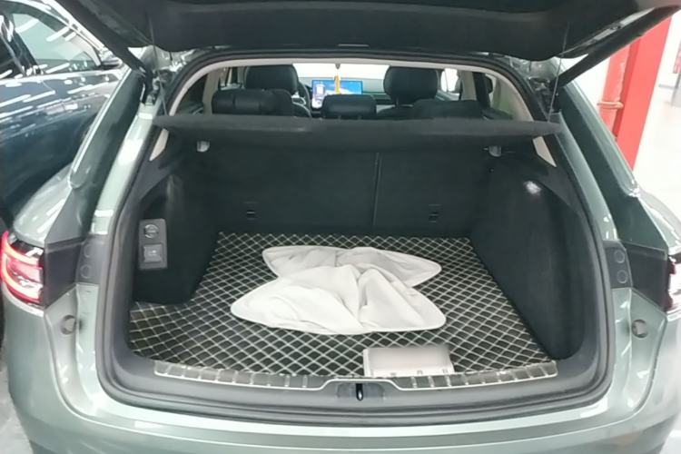 Used Hima AITO M5 2022 Extended-Range Four-Wheel Drive Performance Version Trunk