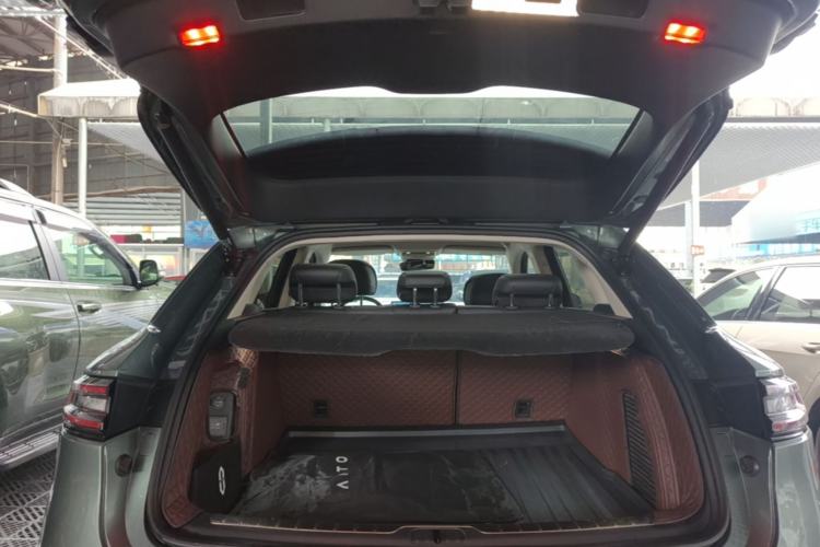 Used Hima AITO M5 2022 Range-Extended Rear-Drive Standard Version Trunk