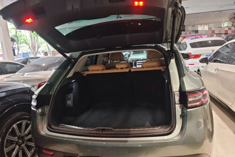 Used Hima AITO M5 2022 Extended-Range Four-Wheel Drive Ultimate Edition Trunk