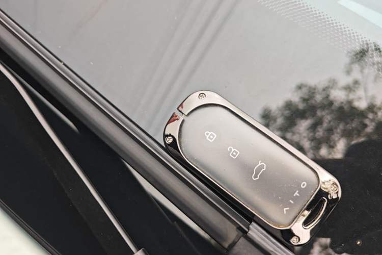 Used Hima AITO M5 2022 Pure Electric Rear-Drive Standard Edition Vehicle Key