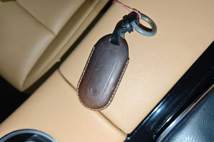 Used Hima AITO M5 2022 Extended-Range Four-Wheel Drive Ultimate Edition Vehicle Key