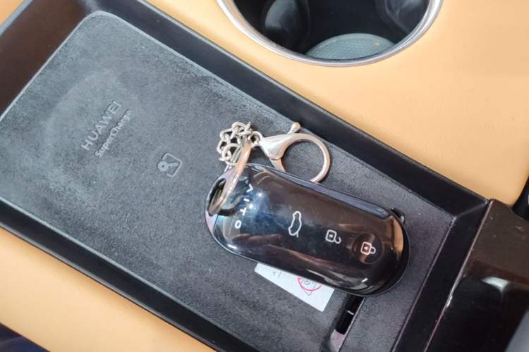 Used Hima AITO M5 2022 Range-Extended Rear-Drive Standard Version Vehicle Key