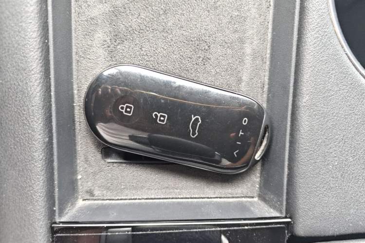 Used Hima AITO M5 2022 Extended-Range Four-Wheel Drive Performance Version Vehicle Key