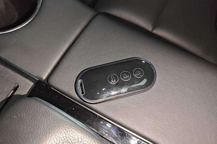 Used Hima AITO M5 2022 Extended-Range Four-Wheel Drive Ultimate Edition Vehicle Key