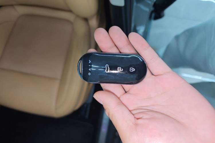 Used Hima AITO M5 2022 Range-Extended Rear-Drive Standard Version Vehicle Key