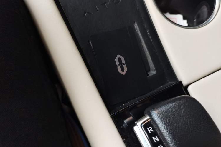Used Hima AITO M5 2022 Extended-Range Four-Wheel Drive Performance Version Vehicle Key