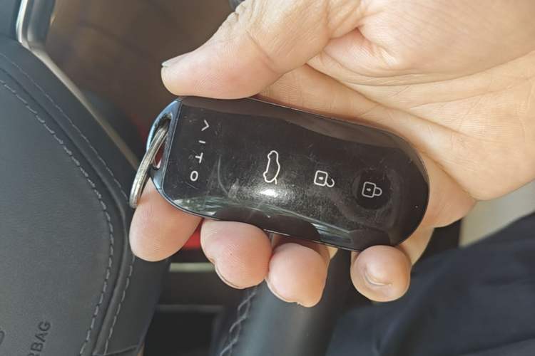 Used Hima AITO M5 2022 Range-Extended Rear-Drive Standard Version Vehicle Key