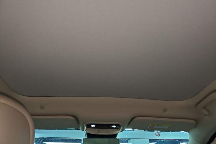 Used Hima AITO M5 2022 Pure Electric Rear-Drive Standard Edition Headliner