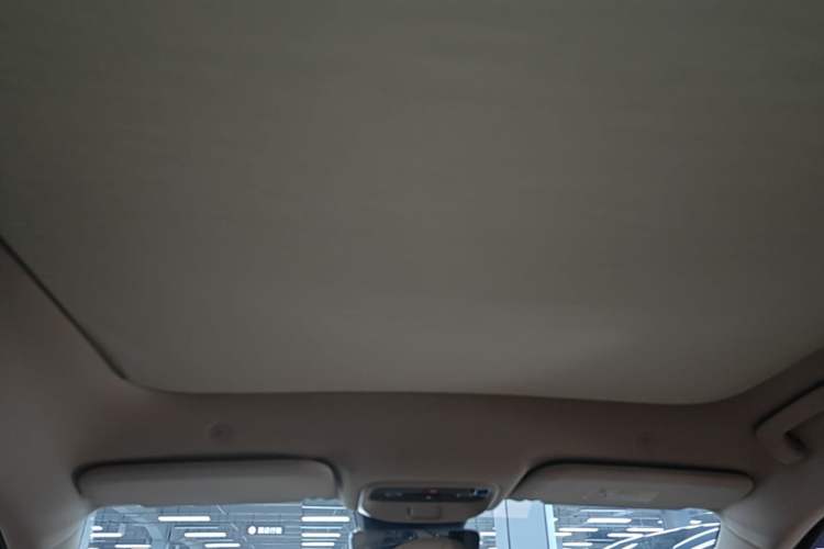 Used Hima AITO M5 2022 Pure Electric Rear-Drive Standard Edition Headliner