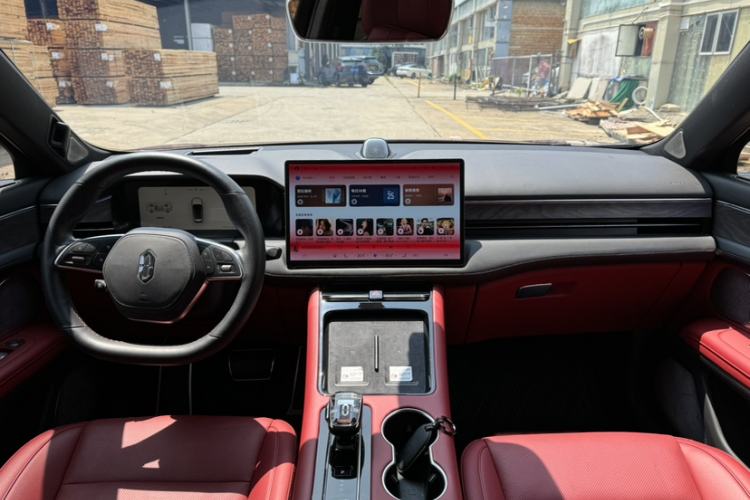 Used Hima AITO M5 2022 Pure Electric All-Wheel-Drive Performance Edition Interior 2