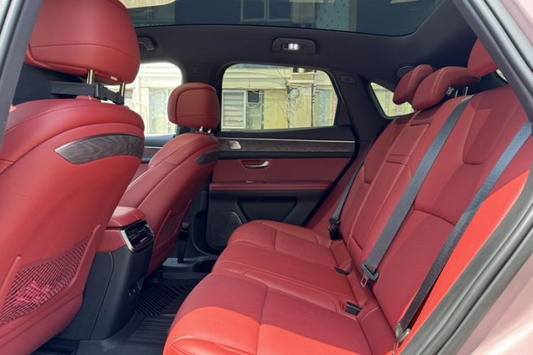 Used Hima AITO M5 2022 Pure Electric All-Wheel-Drive Performance Edition Interior 3