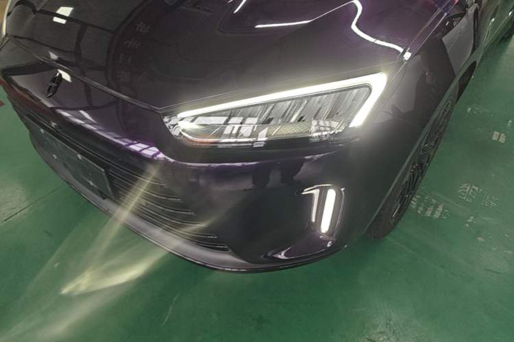 Used Hima AITO M5 2022 Extended-Range Four-Wheel Drive Performance Version Left Front Headlight