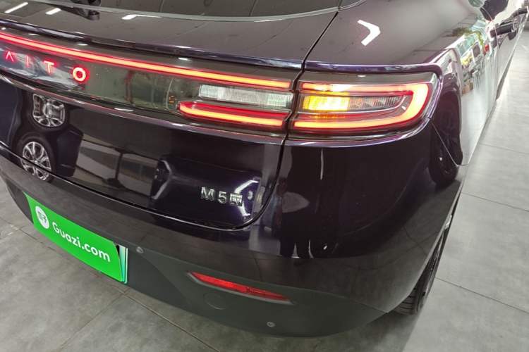 Used Hima AITO M5 2022 Pure Electric Rear-Drive Standard Edition Right Rear Taillight