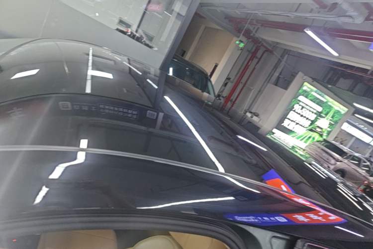 Used Hima AITO M5 2022 Extended-Range Four-Wheel Drive Performance Version Roof