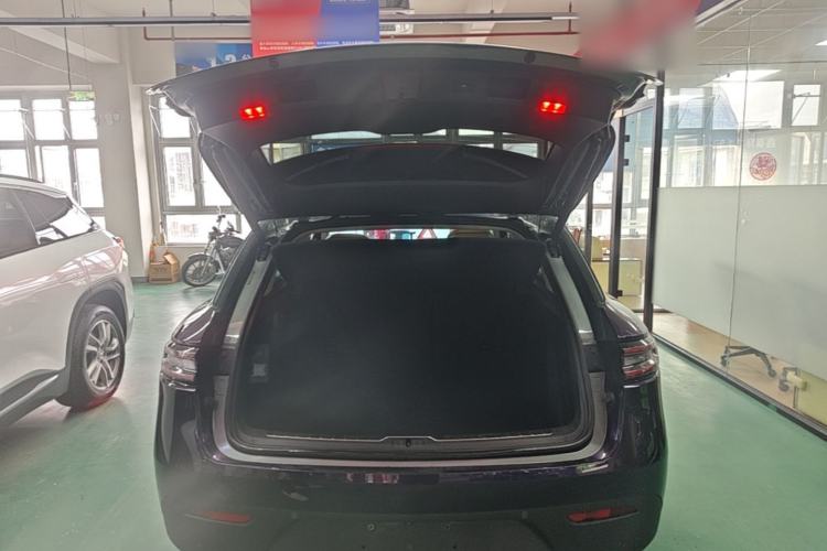 Used Hima AITO M5 2022 Extended-Range Four-Wheel Drive Performance Version Trunk