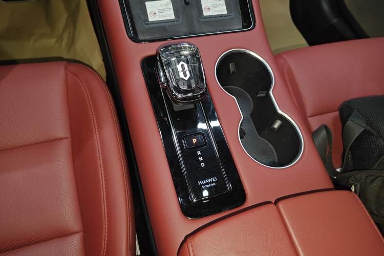 Used Hima AITO M5 2022 Pure Electric All-Wheel-Drive Performance Edition Gear Lever