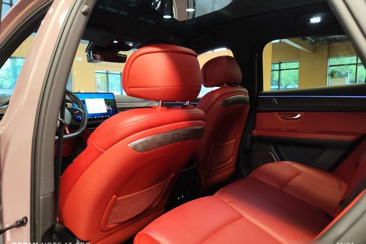 Used Hima AITO M5 2022 Pure Electric All-Wheel-Drive Performance Edition Interior 5