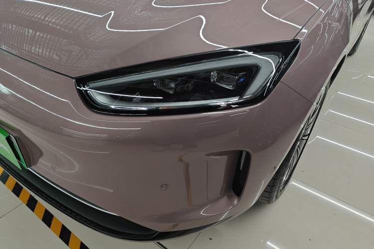 Used Hima AITO M5 2022 Pure Electric All-Wheel-Drive Performance Edition Left Front Headlight