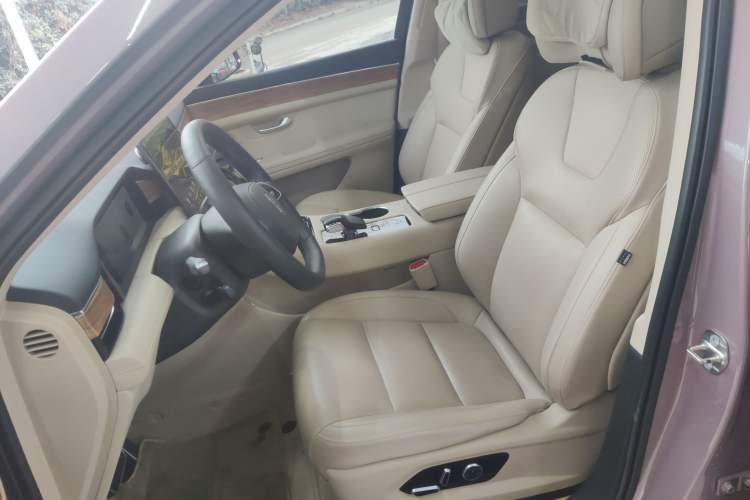 Used Hima AITO M5 2022 Pure Electric Rear-Drive Standard Edition Left Front Seat
