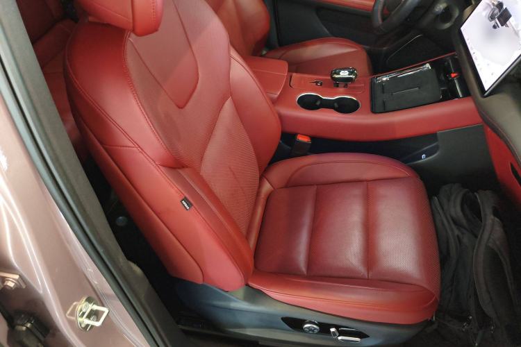 Used Hima AITO M5 2022 Pure Electric All-Wheel-Drive Performance Edition Right Front Seat