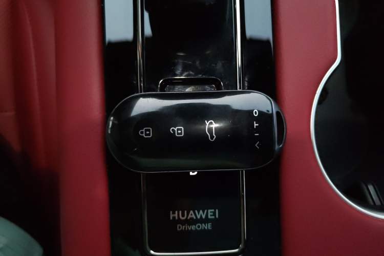 Used Hima AITO M5 2022 Pure Electric All-Wheel-Drive Performance Edition Vehicle Key