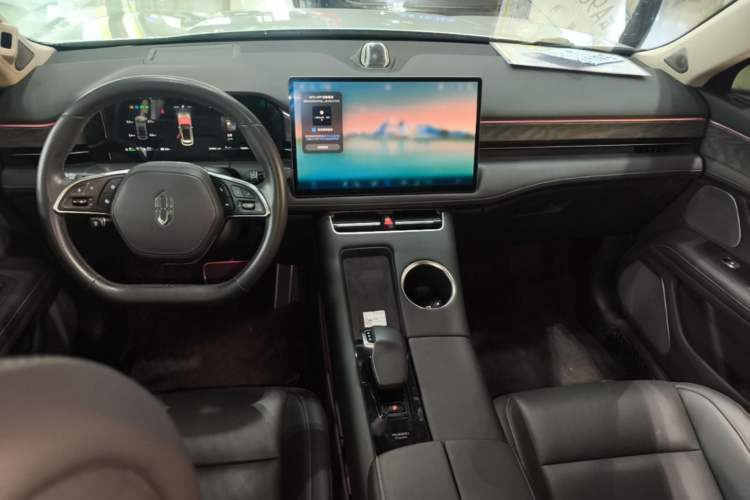 Used Hima AITO M5 2022 Extended-Range Four-Wheel Drive Performance Version Center Console