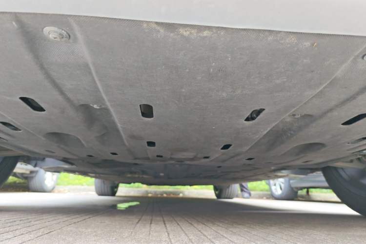 Used Hima AITO M5 2022 Extended-Range Four-Wheel Drive Ultimate Edition Chassis Front