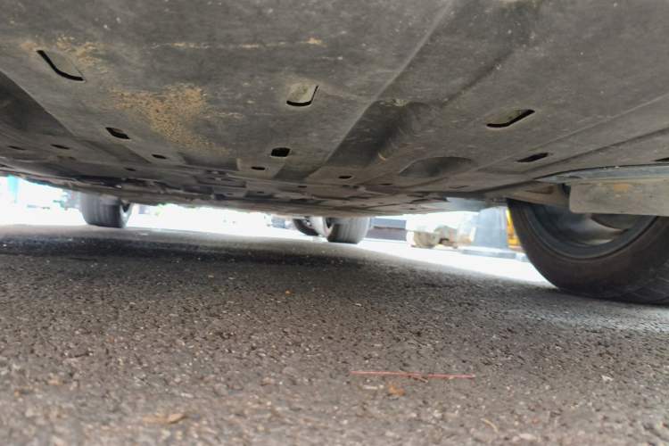 Used Hima AITO M5 2022 Extended-Range Four-Wheel Drive Performance Version Chassis Front