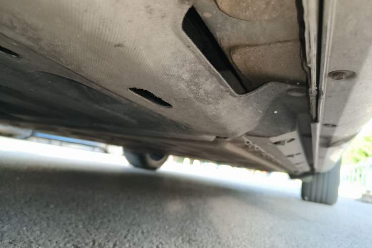 Used Hima AITO M5 2022 Range-Extended Rear-Drive Standard Version Chassis Front Left