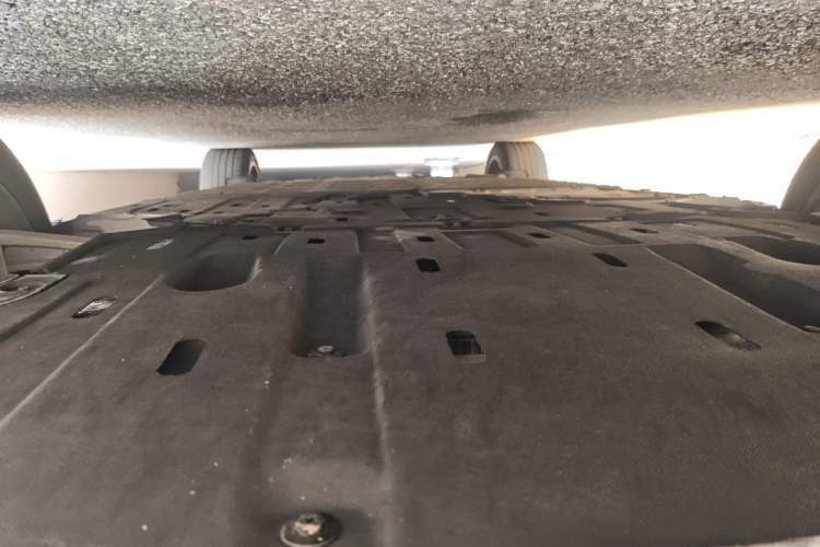 Used Hima AITO M5 2022 Range-Extended Rear-Drive Standard Version Chassis Front