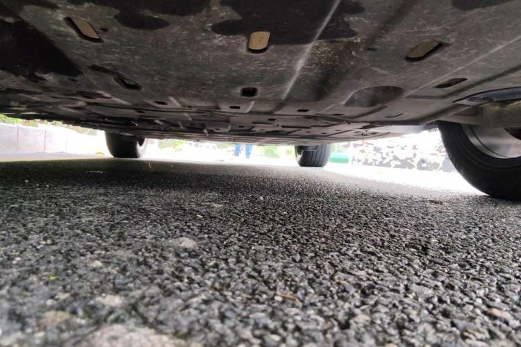 Used Hima AITO M5 2022 Range-Extended Rear-Drive Standard Version Chassis Front