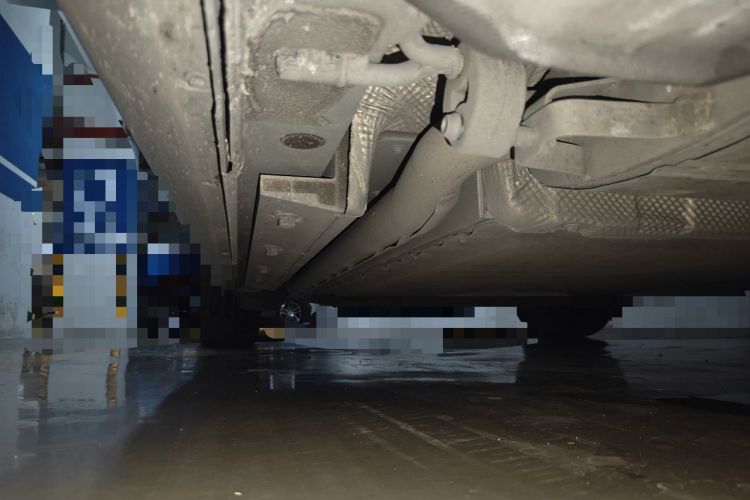 Used Hima AITO M5 2022 Range-Extended Rear-Drive Standard Version Chassis Front Right