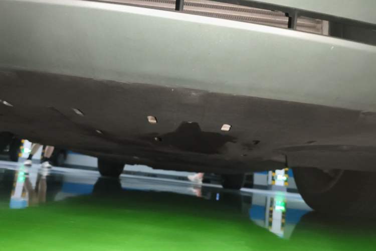 Used Hima AITO M5 2022 Extended-Range Four-Wheel Drive Flagship Edition Chassis Front