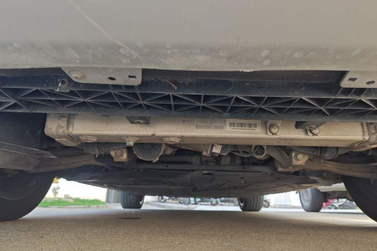 Used Hima AITO M5 2022 Extended-Range Four-Wheel Drive Ultimate Edition Chassis Front