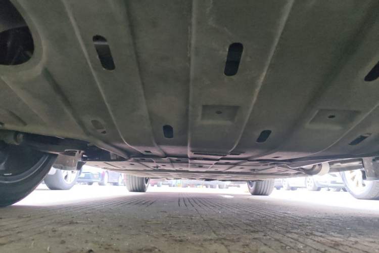 Used Hima AITO M5 2022 Extended-Range Four-Wheel Drive Ultimate Edition Chassis Rear
