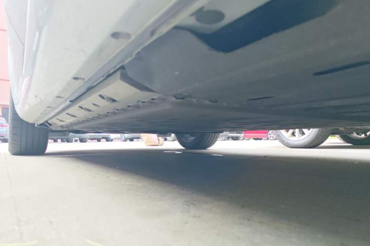 Used Hima AITO M5 2022 Extended-Range Four-Wheel Drive Ultimate Edition Chassis Rear Left