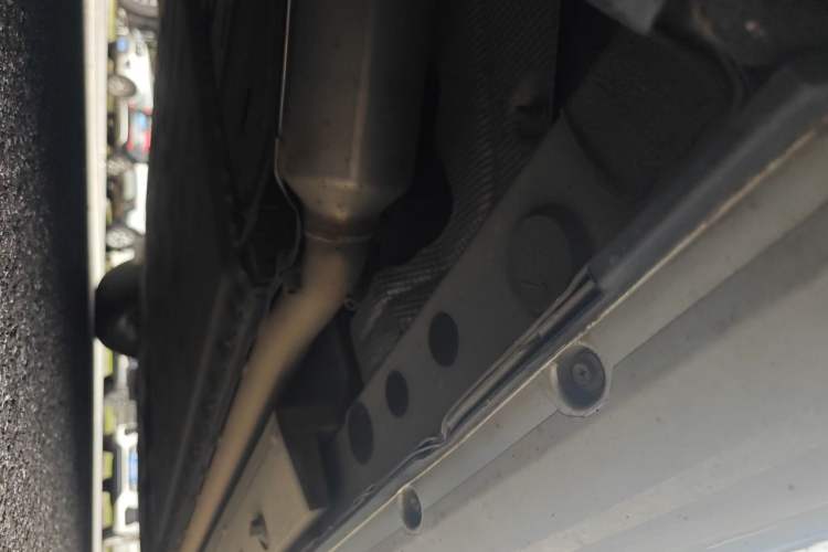 Used Hima AITO M5 2022 Extended-Range Four-Wheel Drive Ultimate Edition Chassis Rear Right