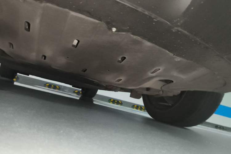 Used Hima AITO M5 2022 Extended-Range Four-Wheel Drive Flagship Edition Chassis Rear