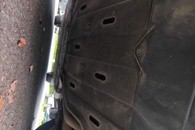 Used Hima AITO M5 2022 Extended-Range Four-Wheel Drive Ultimate Edition Chassis Rear