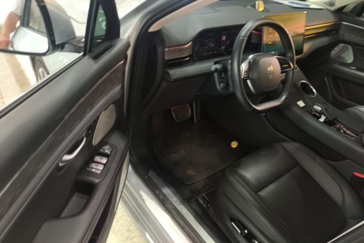 Used Hima AITO M5 2022 Extended-Range Four-Wheel Drive Performance Version Driver Seat
