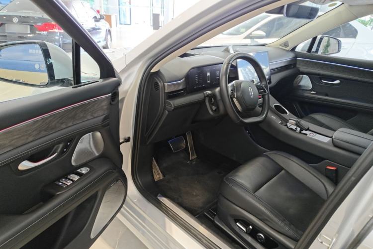 Used Hima AITO M5 2022 Extended-Range Four-Wheel Drive Performance Version Driver Seat